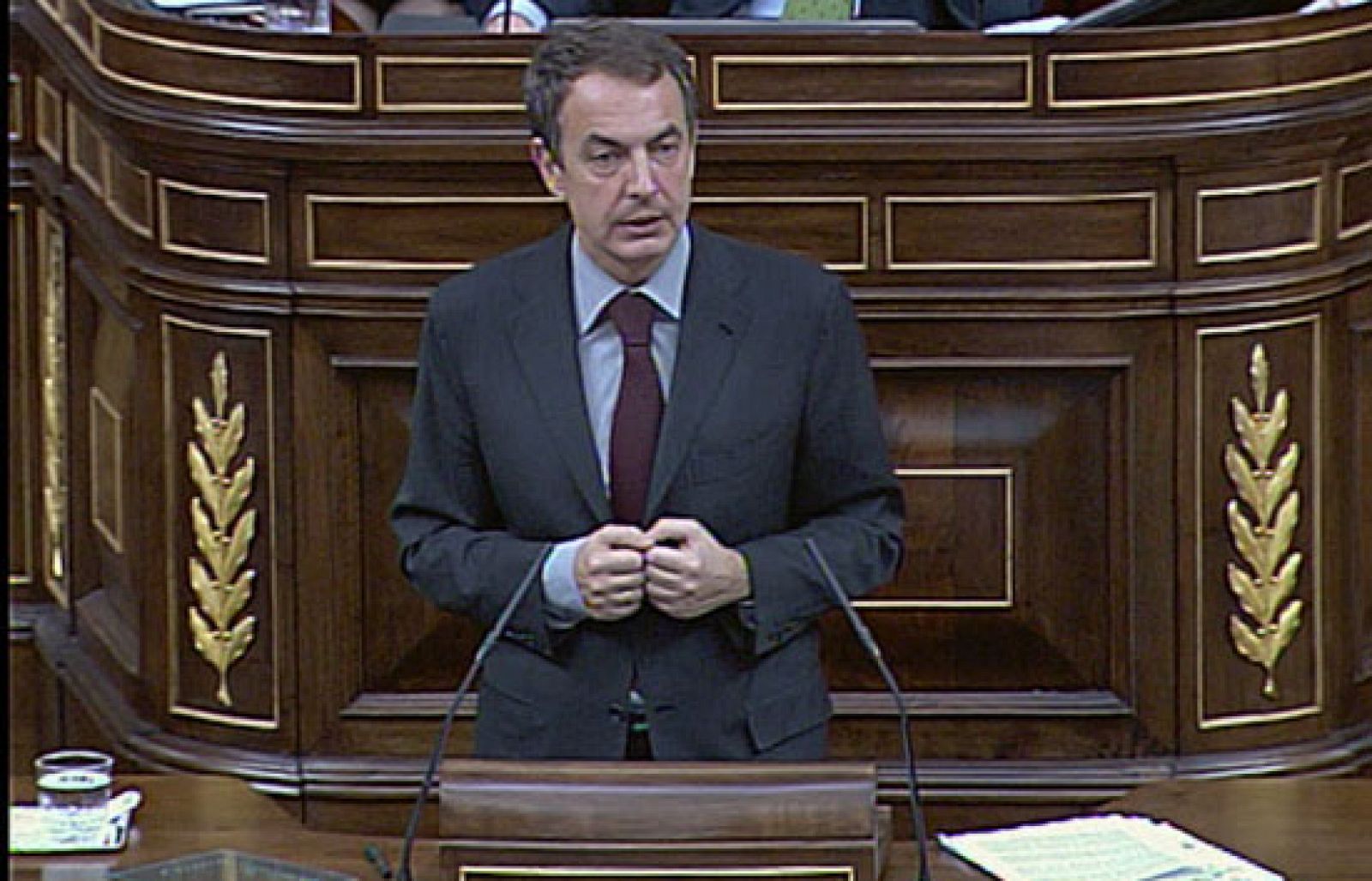 En el cara, Zapatero y Rajoy se han vuelto a intercambiar duras críticas