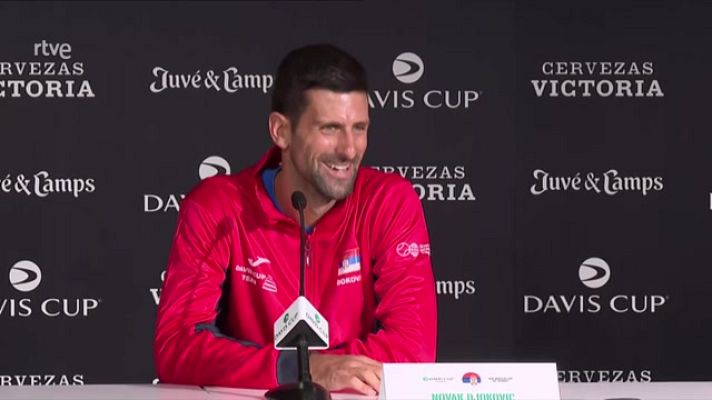 Telediario 1 - Novak Djokovic amplía vocabulario en castellano "echando de menos" a Federer y Nadal