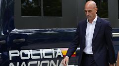 La Audiencia Nacional prohíbe a Rubiales acercarse a Hermoso o comunicarse con ella