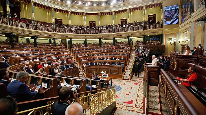 El próximo martes se planteará el uso de las lenguas cooficiales tanto en el Congreso como en Bruselas