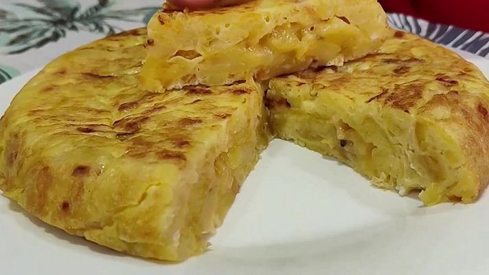 Receta tortilla de patata con cebolla