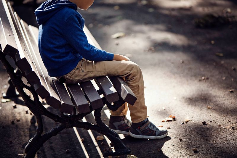 Un niño con autismo deambula solo durante seis horas tras ser olvidado en un autobús escolar en Alcorcón