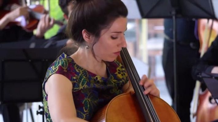 Telediario 1 - Andrea Casarrubios, la chelista española que triunfa