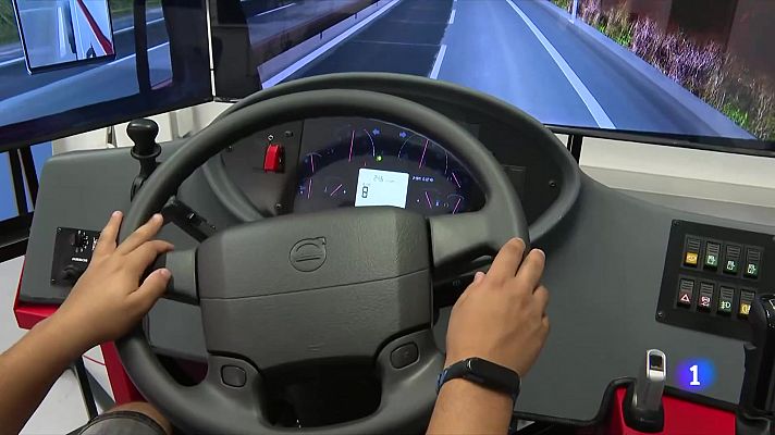 L'Informatiu - Per què no omplen les seves places alguns graus d'FP?