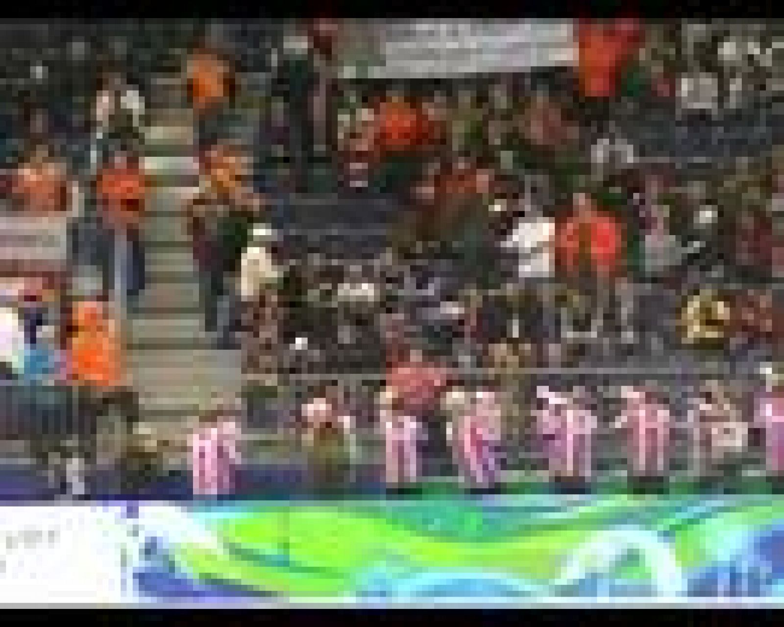   Son 11 holandeses de pura cepa. Calzados con zuecos de madera y vestidos con enormes camisetas con los colores de su bandera, son los encargados de animar el ambiente en el Oval Olympic Stadium de Richmond, en Vancouver. "Somos como vuestro Manolo del bombo, nos han invitado a venir y aquí estamos, no sólo para animar a los holandeses sino a todos", explicaba a RTVE.es Ruud Bakker, el líder de los Kleintje Pils, una banda de música que viaja de país en país animando todo tipo de competiciones deportivas, especialmente las de patinaje de velocidad.  Lo mismo se arrancan con un "Valencia" que con el himno estadounidense. 