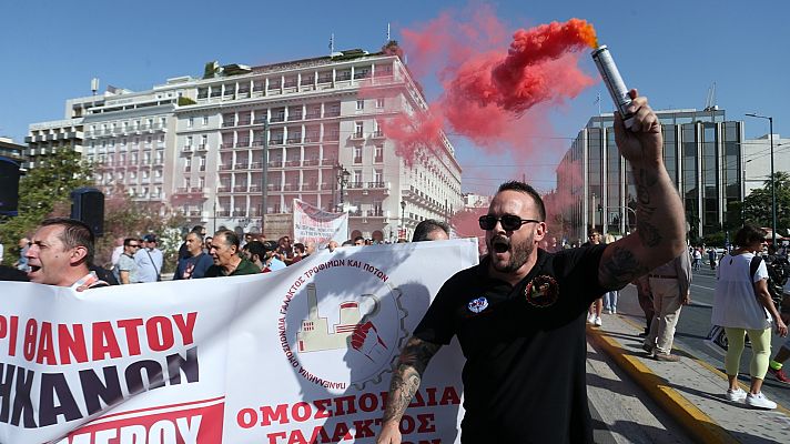 Grecia pone en marcha su polémica reforma laboral