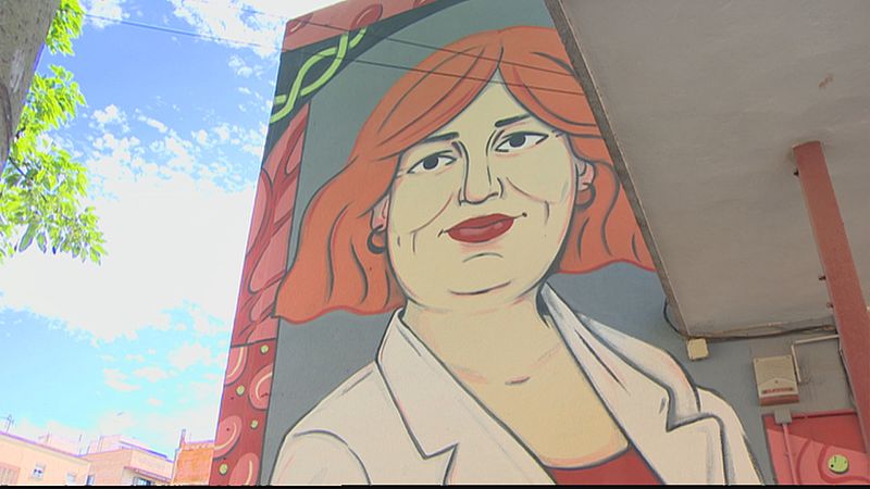 La investigadora Laura Lechuga, protagonista del nou mural del projecte Dones de Ciència