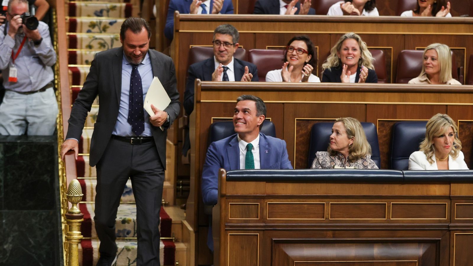 Puente a Feijóo: "De ganador a ganador: ¿por qué tiene usted más derecho a ser presidente del Gobierno que yo a ser alcalde de Valladolid?"