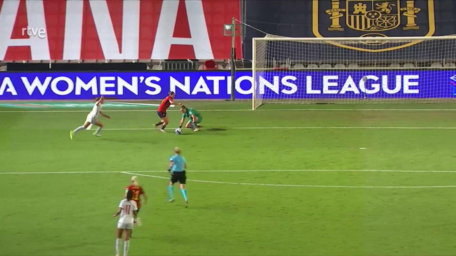 Nations League 2023 | El error de la portería suiza que supone el primer gol de España 