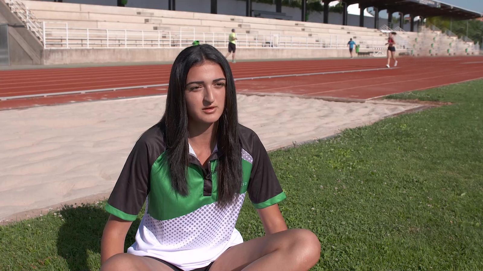 Mujer y Deporte - FJYD Atletismo Samira Zarlhoul - ver ahora