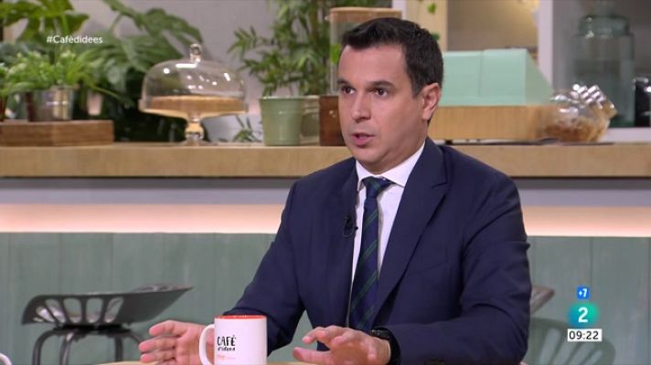 Reyes: "Que els municipis despertin i facin inversions"