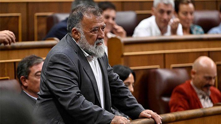 Momento de confusión en la votación de la investidura