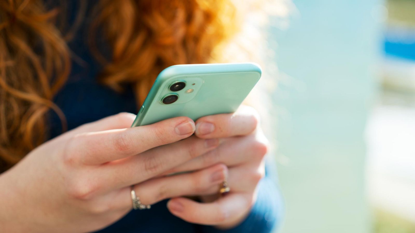 Uso del WhatsApp en el trabajo: Tiene que haber un motivo para que tus jefes puedan espiar los mensajes