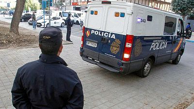 Orden de alejamiento de 300 metros para seis de los arrestados por agresin sexual en Alicante   