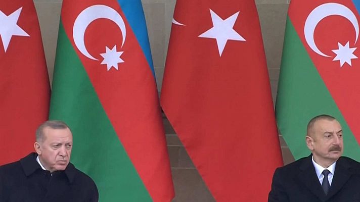 Telediario Fin de Semana - Armenia se aleja de Rusia y Azerbaiyán se apoya en Turquía