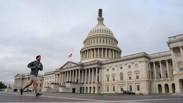 Telediario Fin de Semana - EE.UU. afronta su jornada límite para el cierre de gobierno