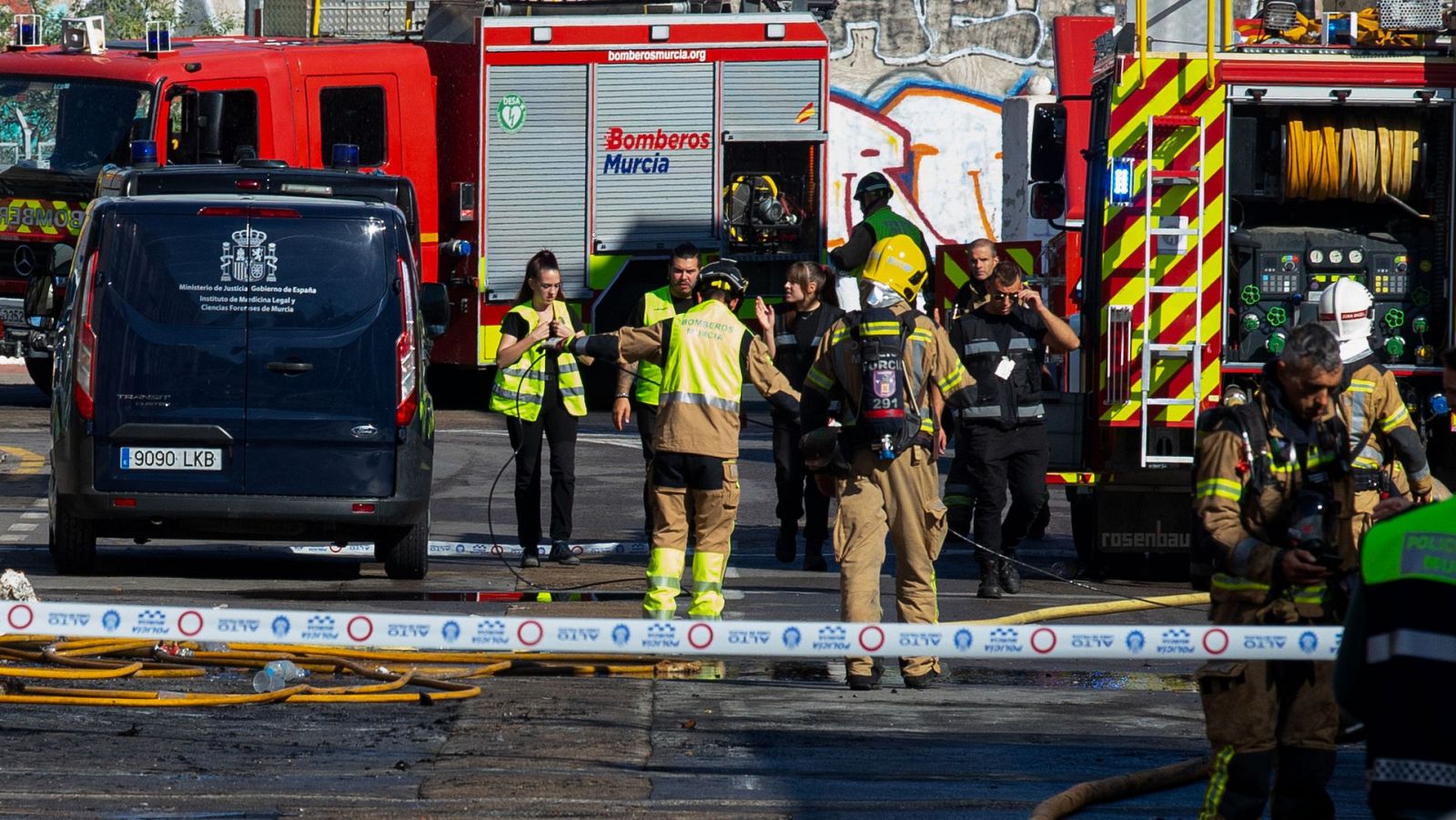 Al menos siete muertos en un incendio en una discoteca de Murcia