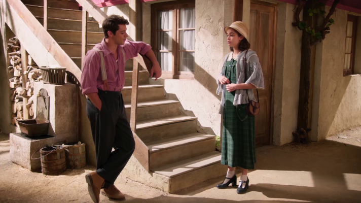 Salón de té La Moderna - Luisa le ordena a Emilio que se aleje de Pablo