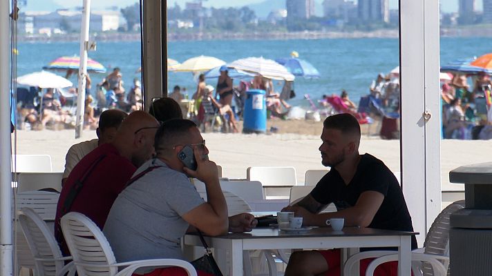 Telediario 1 - Octubre se estrena en España con los termómetros más altos desde que hay registros