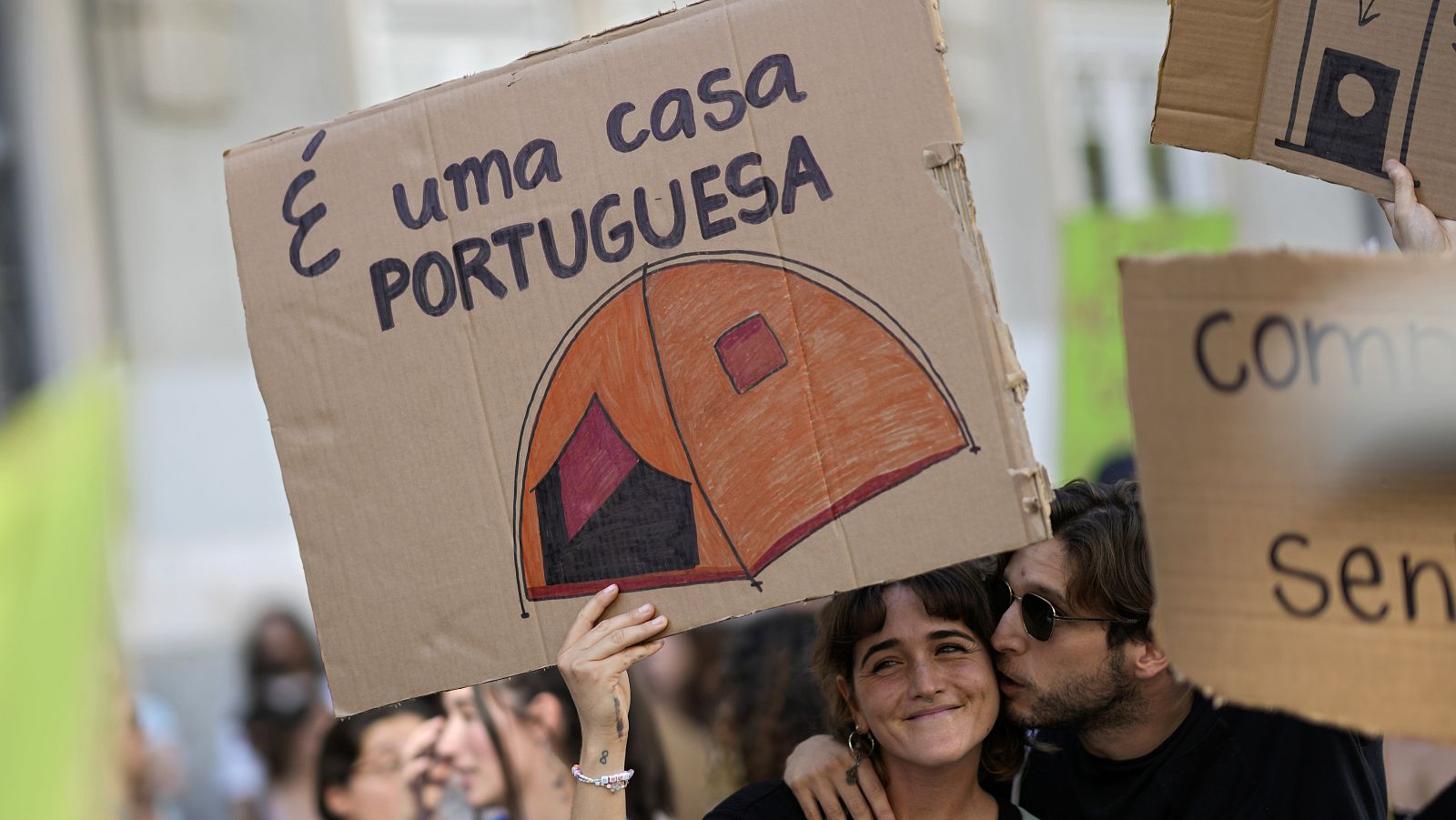 Portugal abraza con esperanza la nueva ley de vivienda para lograr abaratar los alquileres 
