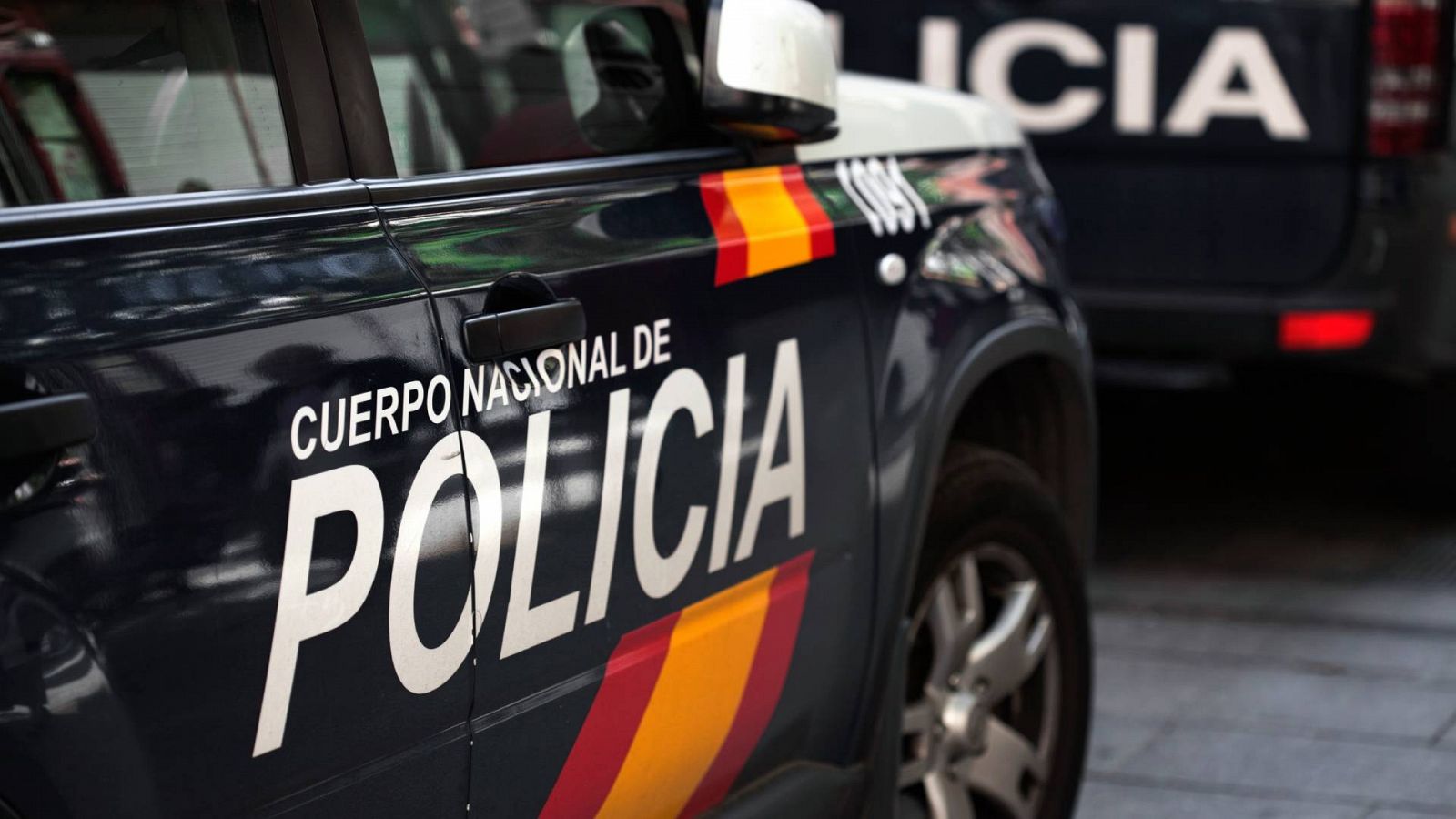 La Policía Nacional detiene a un hombre por agredir sexualmente a su bebé, difundirlo en redes y ofrecerla a terceras