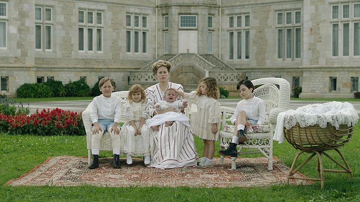 Telediario 1 - RTVE rueda una serie sobre la reina Victoria Eugenia, 'Ena'