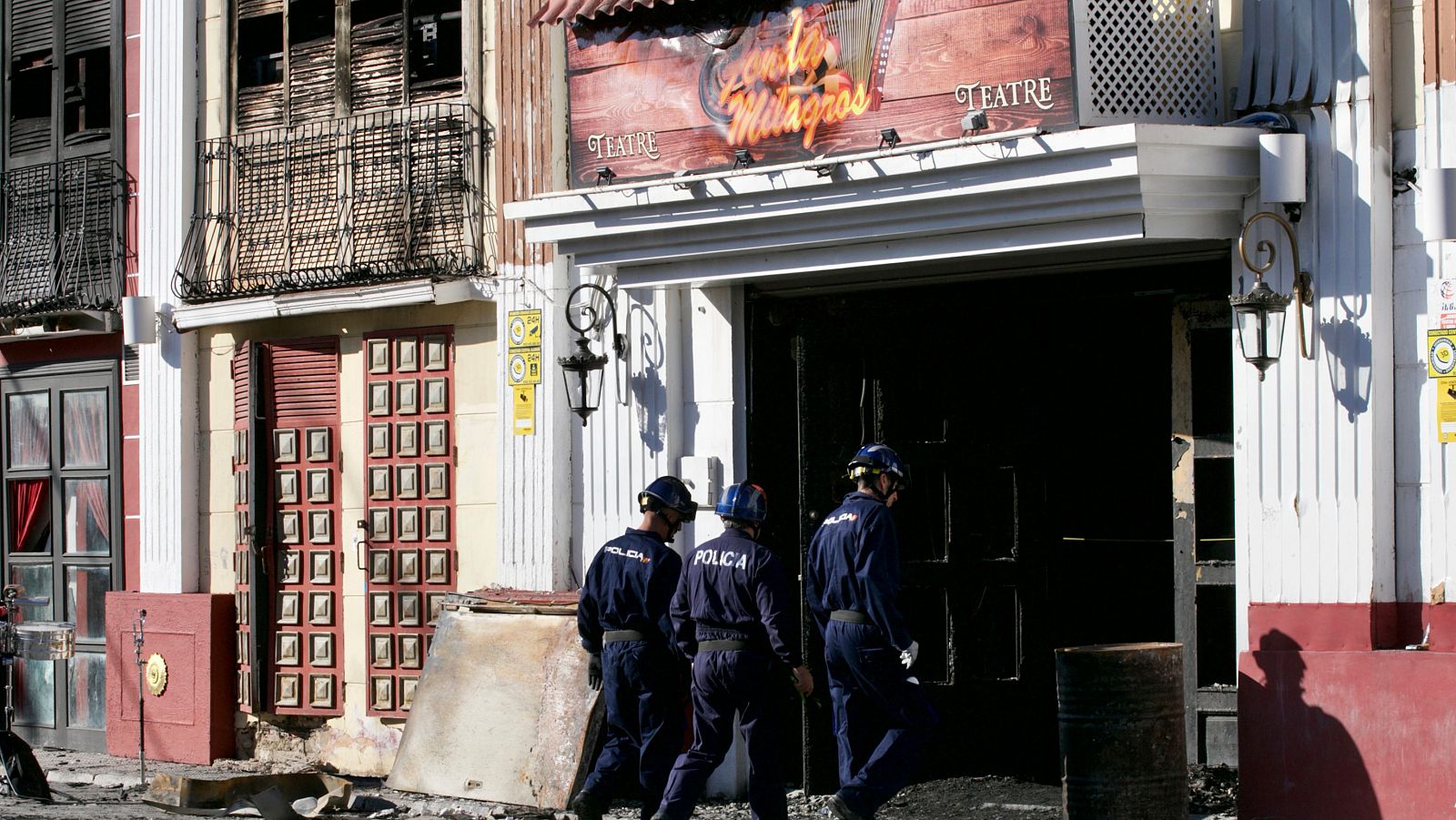 Tres días después del incendio en las discotecas de Murcia continúa la investigación