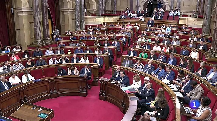 L'Informatiu - El Parlament farà un ple monogràfic sobre Rodalies