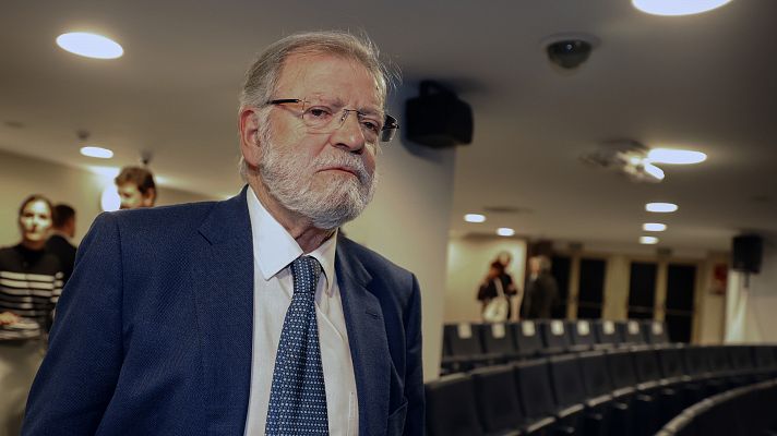 Rodríguez Ibarra dice que la amnistía es "violar a 40 millones" de españoles y el PSOE le pide "contención"