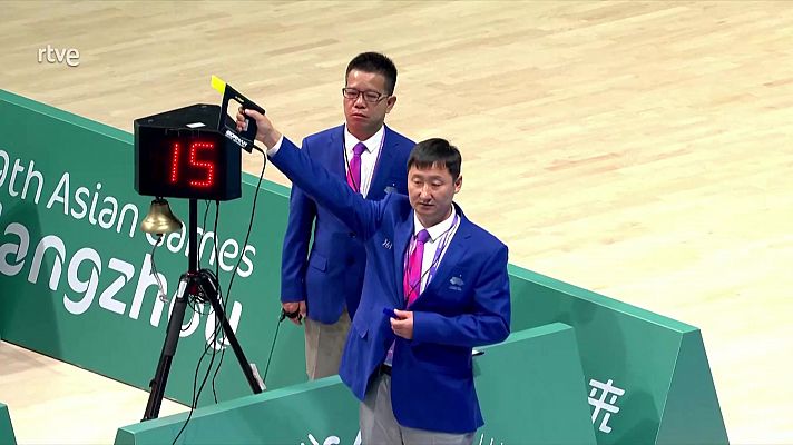 Telediario 1 - La rocambolesca historia del patinador coreano Jung Cheol Won