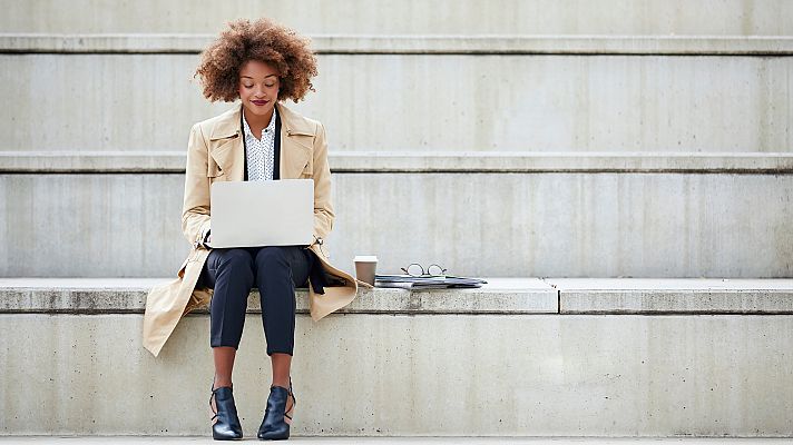 Aquí hay trabajo - Encontrar empleo gracias a la tecnología - Ver ahora