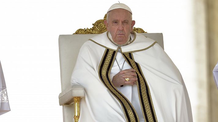 Telediario 2 - Comienza en el Vaticano el Sínodo, el primero en el que mujeres tendrán voto