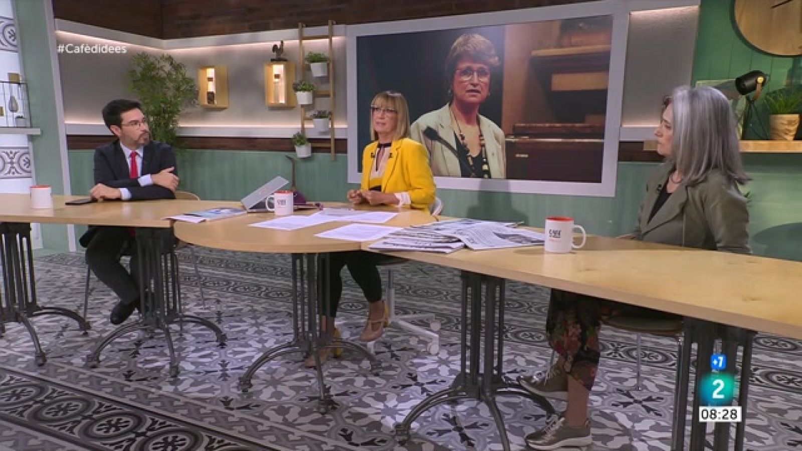 Anna Simó, Sílvia Soler i associació No estàs sola