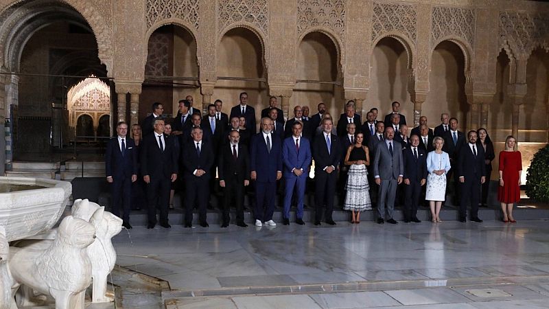 Felipe VI en la cumbre europea en Granada: "Durante dcadas hemos logrado unirnos en torno a nuestros valores comunes"