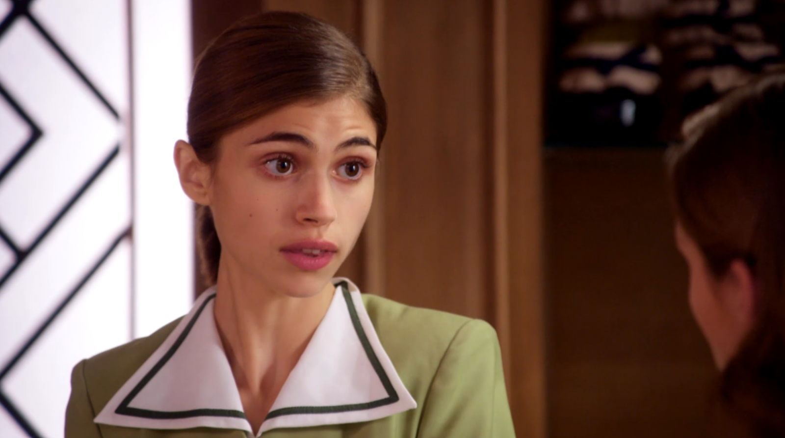 Marta devuelve el dinero en 'La Moderna' por miedo a ser descubierta - Salón de té La Moderna | Ver