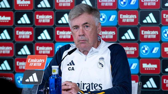 Fútbol - Rueda de prensa de Carlo Ancelotti: "La final del Mundial 2030 tiene que jugarse en el Bernabéu"