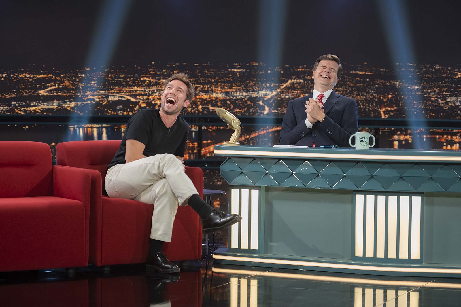 Late Xou con Marc Giró - Entrevista a Carlos Cuevas - Ver ahora