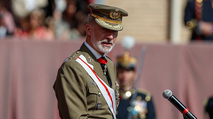 Especiales informativos - Felipe VI, a la princesa Leonor tras su jura de bandera: "Sé que siempre tendrás presente que tu responsabilidad es servir a España"