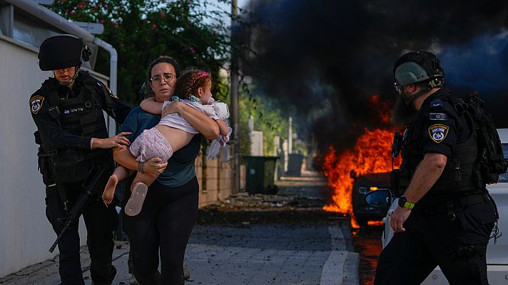 Combates entre el ejército de Israel y los milicianos palestinos en Ashkelon