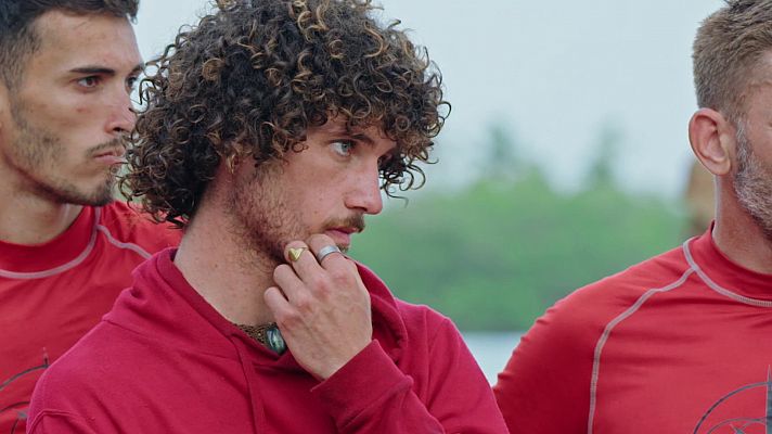 El conquistador - Agus, castigado: le confiscan la comida