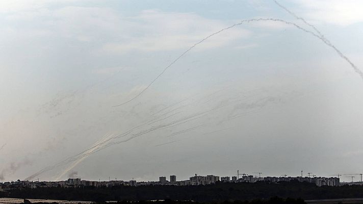 Informativo 24h - Turistas españoles buscan billetes de vuelta para regresar de Israel