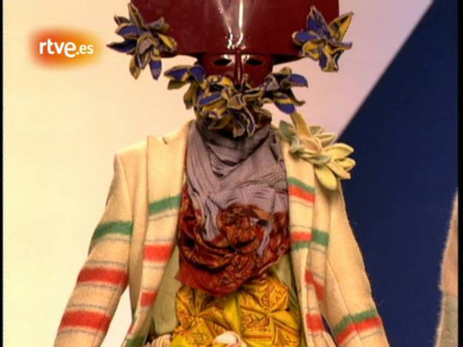 Sin programa: Desfile de Isabel Matache | RTVE Play