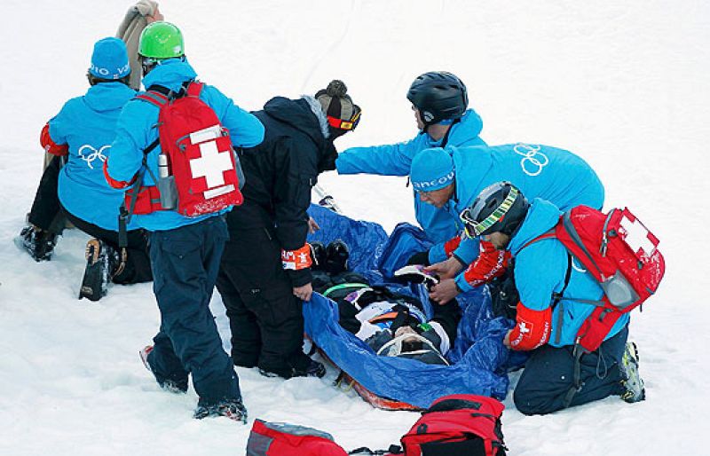 La snowboarder Queralt Castellet no pudo participar en la final de Half pipe pese a haberse clasificado entre las tres mejores por culpa del accidente sufrido en un entrenamiento previo a la final. Castellet fue traslada al hospital porque el golpe e