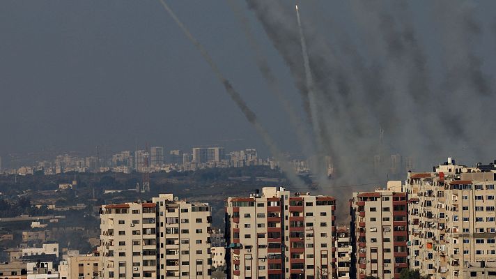 Telediario 1 - El primer ministro Netanyahu pide un gobierno de emergencia en Israel