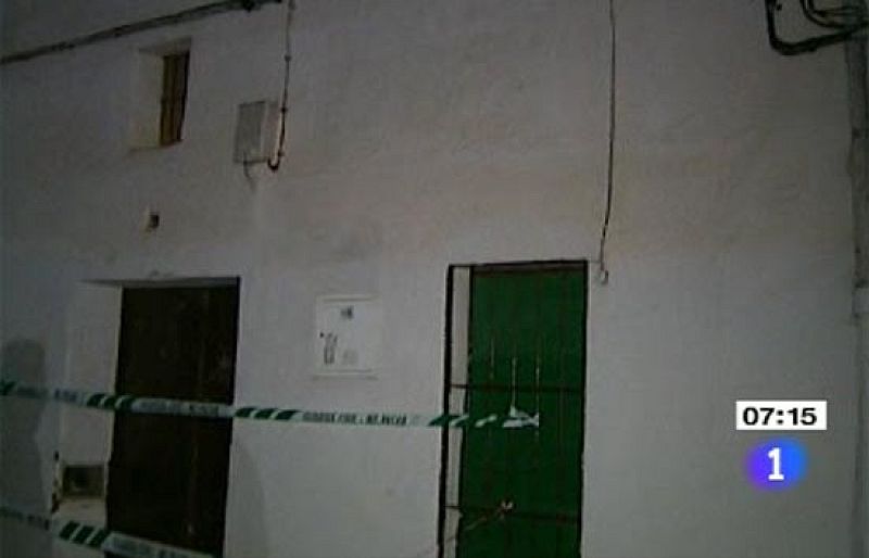 Muere un niño de tres años al derrumbarse su casa en Badajoz