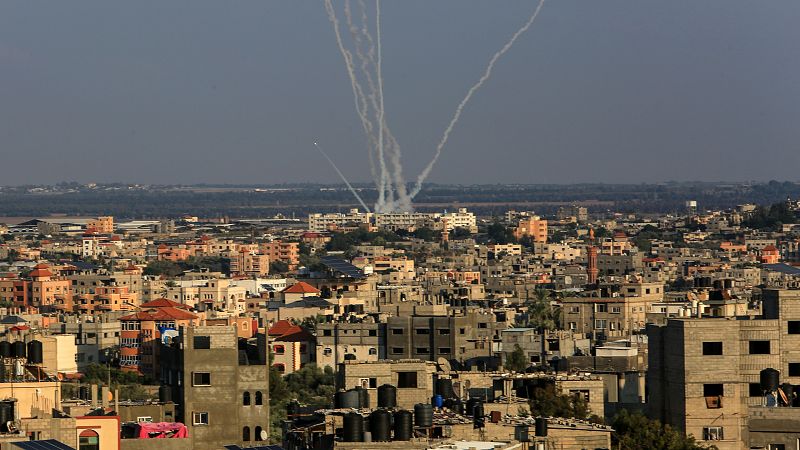 Continúan los combates entre Israel y Gaza: Hamás ataca Ascalón tras instar a evacuarlo