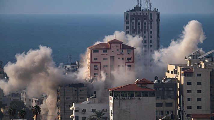 Israel ataca 300 objetivos en Gaza mientras aumentan las víctimas