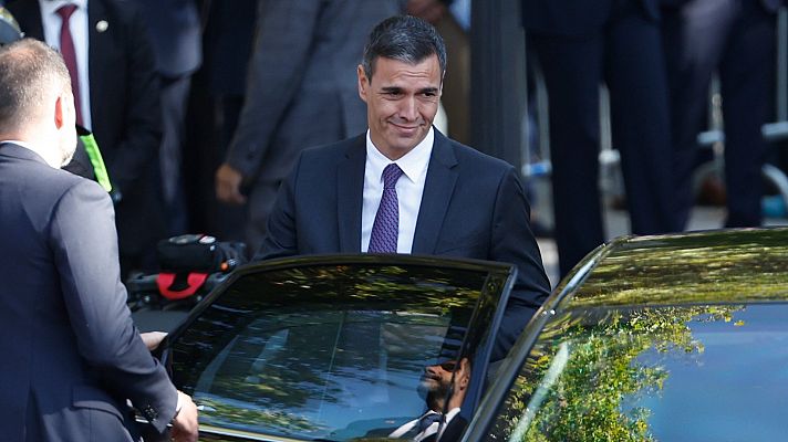 Telediario 1 - Cruce de reproches entre el Gobierno y el PP por los abucheos a Sánchez en el desfile militar