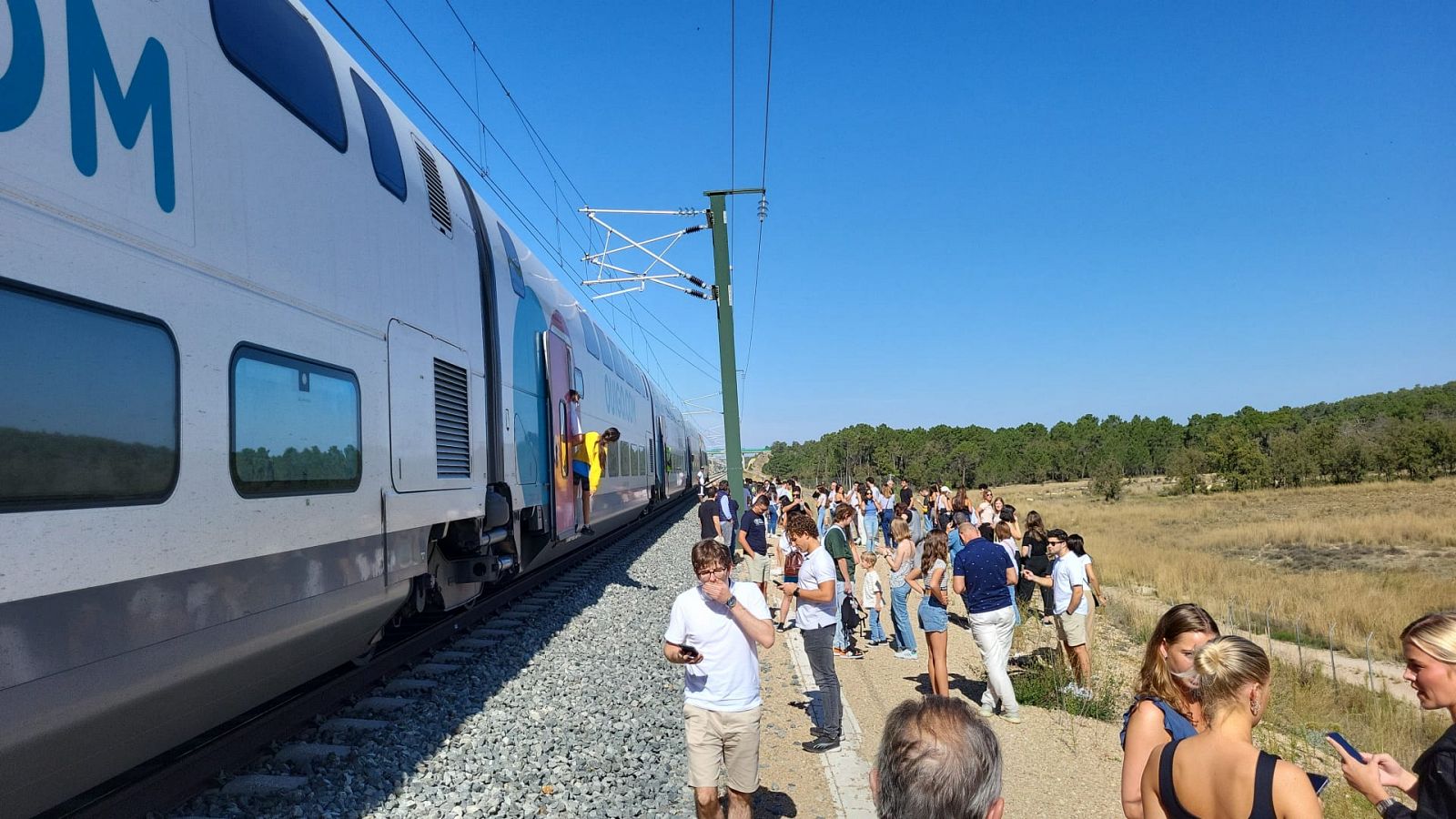 Miles de afectados por un fallo en la línea de trenes entre Madrid y Comunidad Valenciana