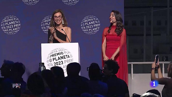 Sonsoles Ónega gana el Premio Planeta con 'Las hijas de la criada'